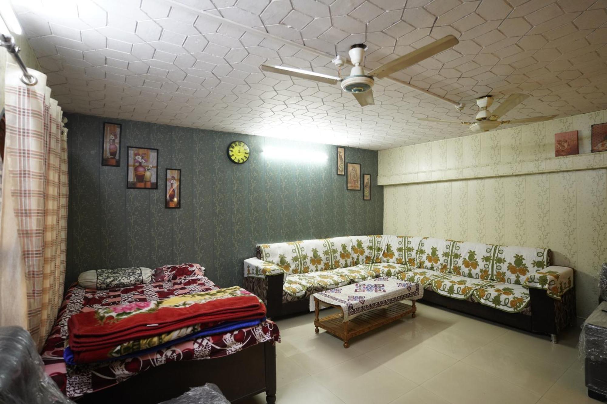 Kashi Dham Homestay Варанаси Екстериор снимка