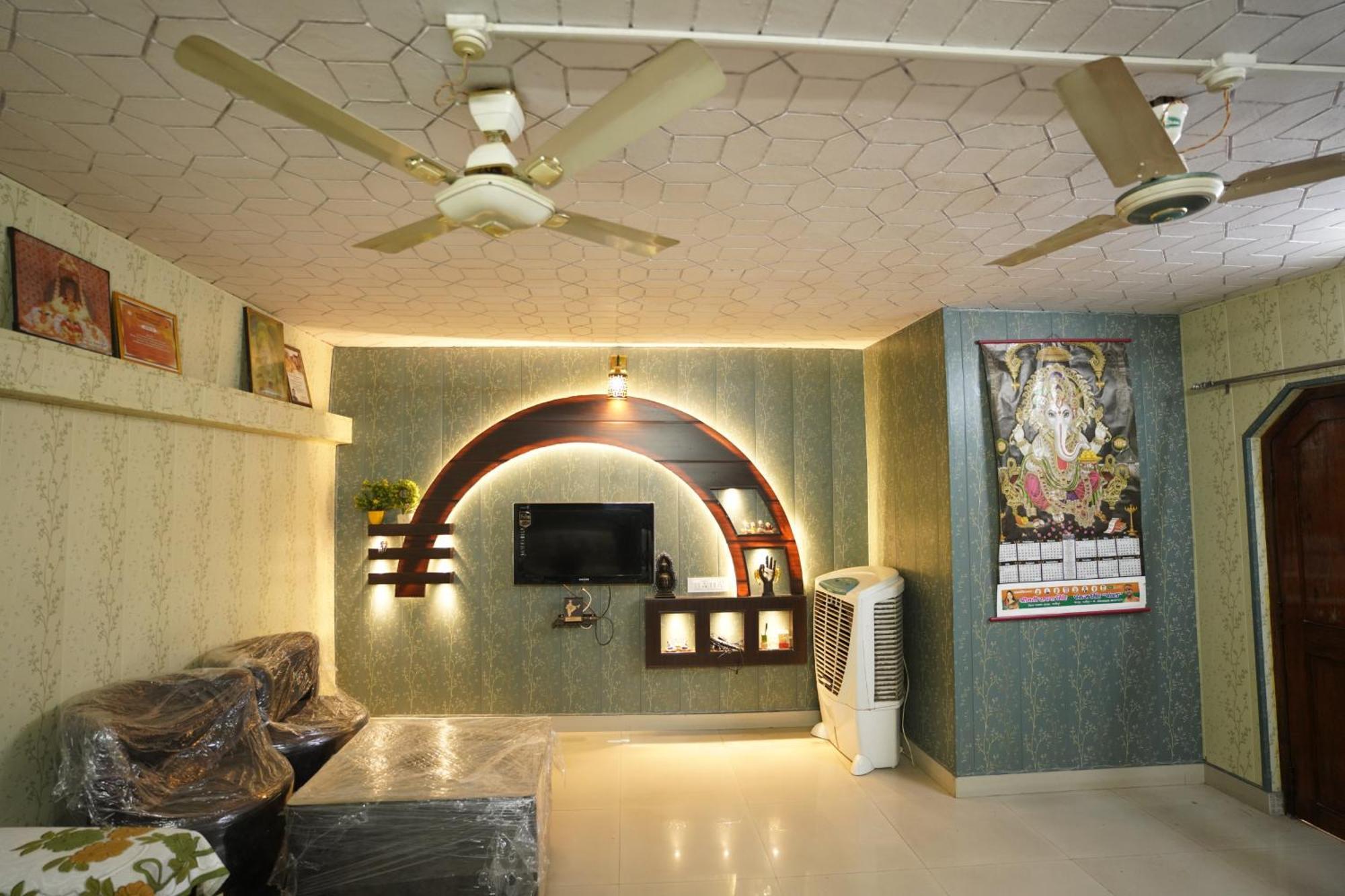 Kashi Dham Homestay Варанаси Екстериор снимка