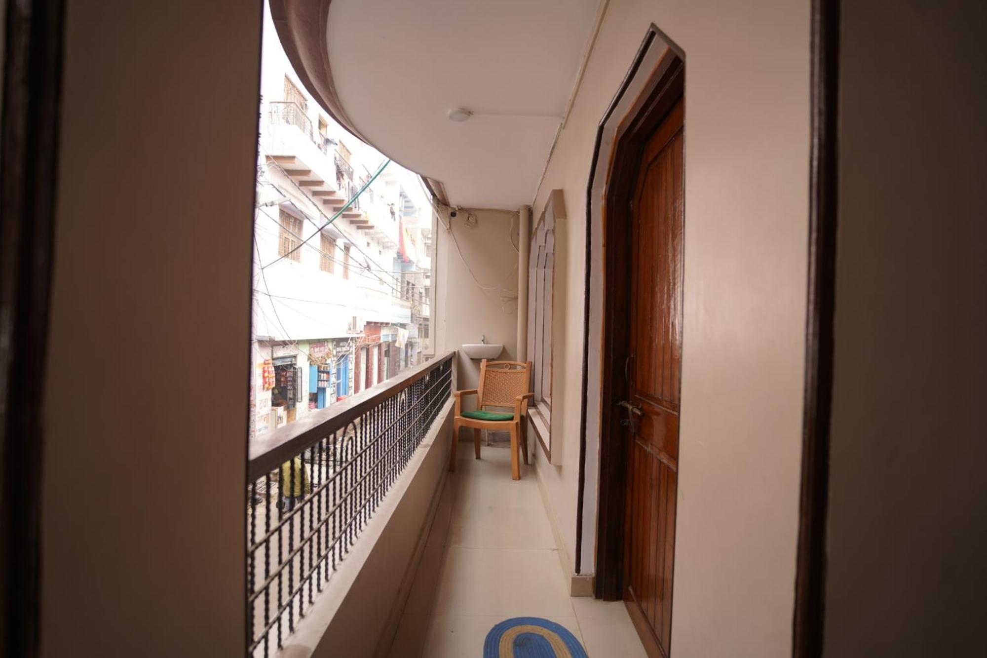 Kashi Dham Homestay Варанаси Екстериор снимка