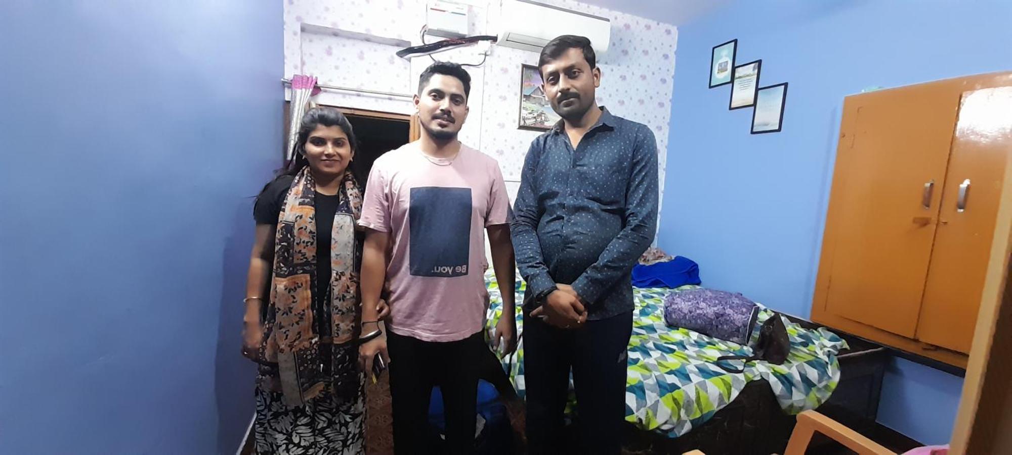 Kashi Dham Homestay Варанаси Екстериор снимка