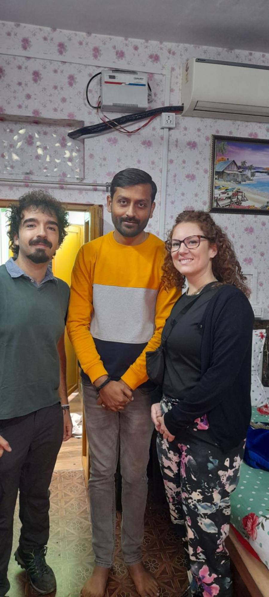 Kashi Dham Homestay Варанаси Екстериор снимка