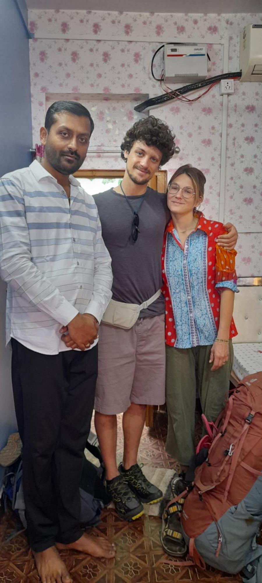 Kashi Dham Homestay Варанаси Екстериор снимка